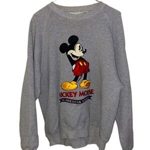 Men’s Small Embroidered Disney Mickey Mouse Crew Neck